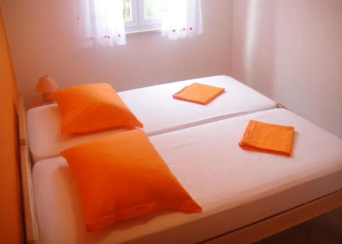 Διαμέρισμα Erdgeschosswohnung Mit Viel Komfort Und Terrasse By Interhome Τρογκίρ