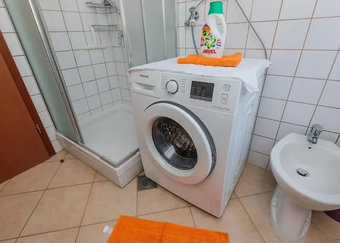 Διαμέρισμα Erdgeschosswohnung Mit Viel Komfort Und Terrasse By Interhome Τρογκίρ