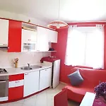 Erdgeschosswohnung Mit Viel Komfort Und Terrasse By Interhome Trogir